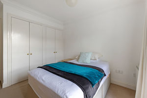 Photo 18- click for photo gallery